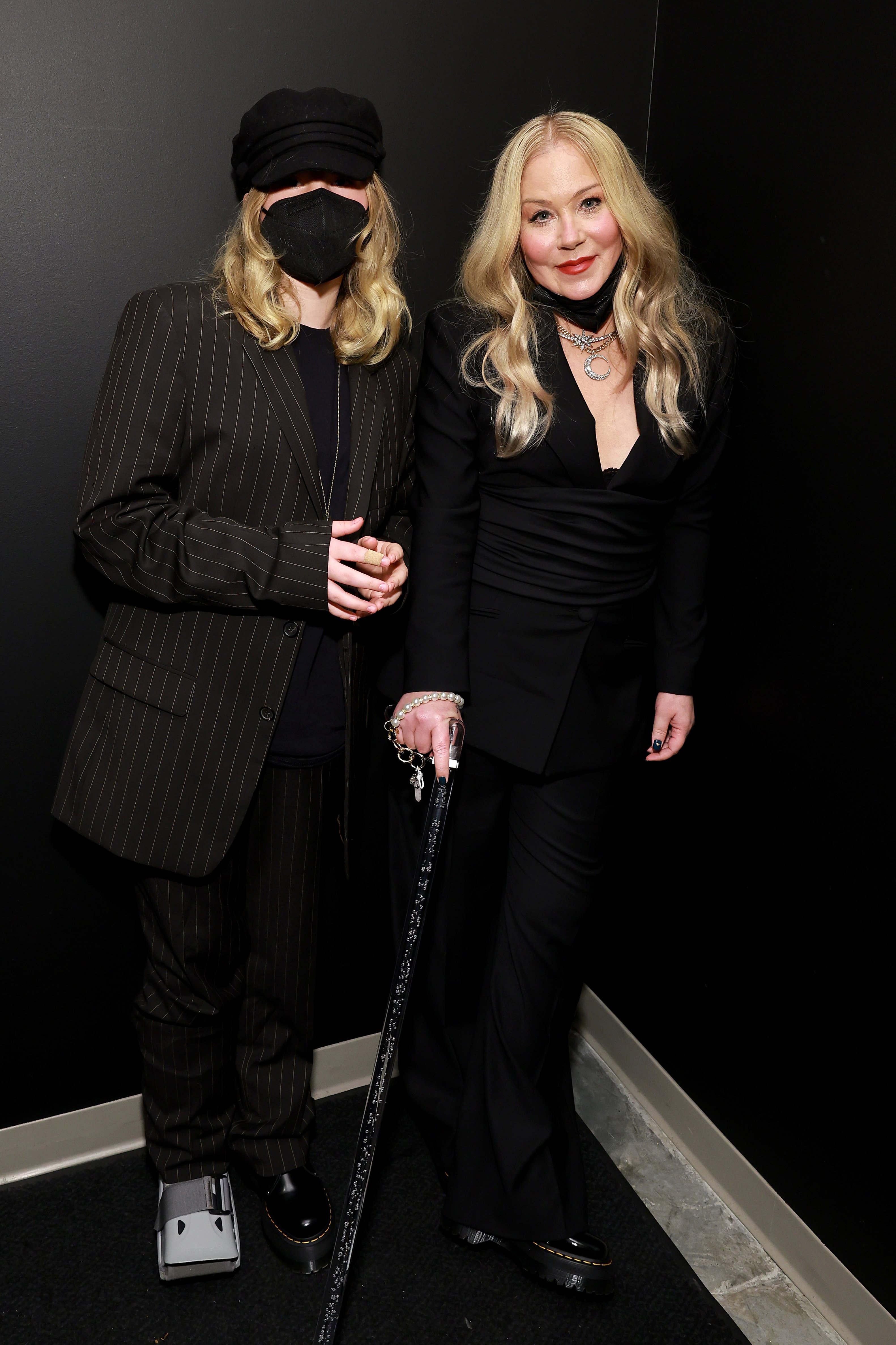 Sadie Grace LeNoble and Christina Applegate at the 28th Annual Critics Choice Awards on January 15, 2023, in Los Angeles, California | Source: Getty Images