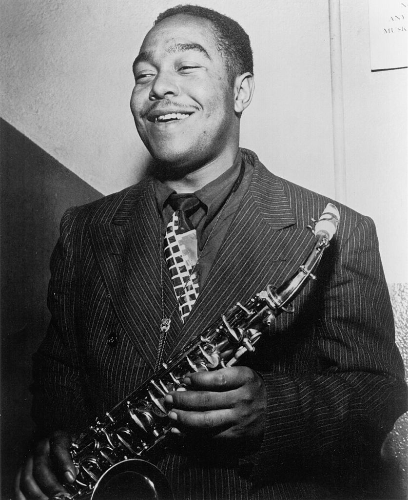 Portrait photo of Charlie Parker with a saxophone circa 1940. | Photo: Getty Images