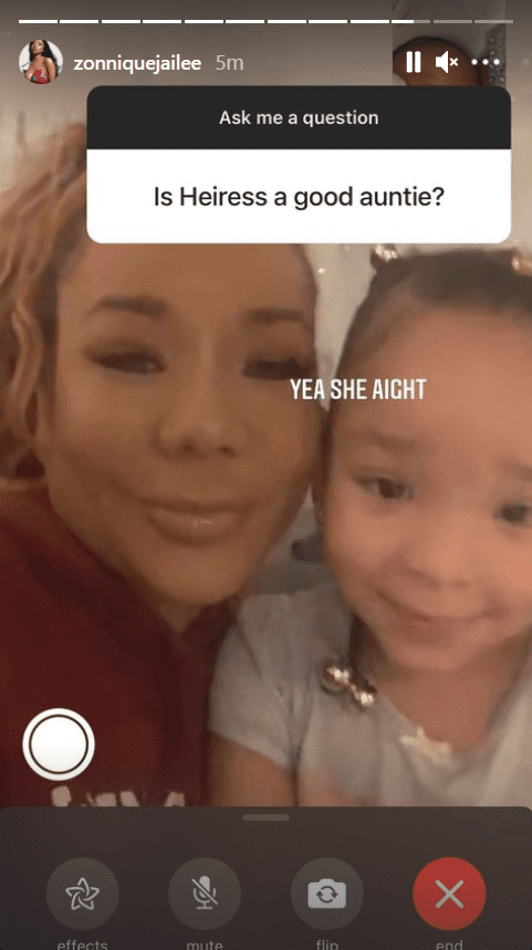 Zonnique Pullins shares a picture of her mother, Tiny Harris, and her sister, Heiress, during an Instagram Q&A session | Photo: Instagram/zonniquejailee