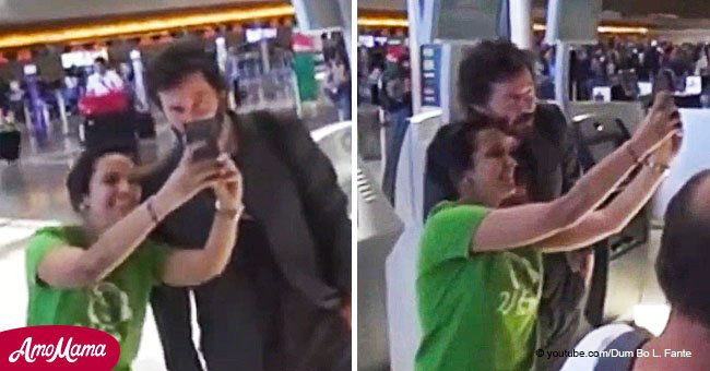 Une fan a pris une mauvaise photo avec Keanu Reeves et au lieu de partir, il l'a laissée en prendre une autre