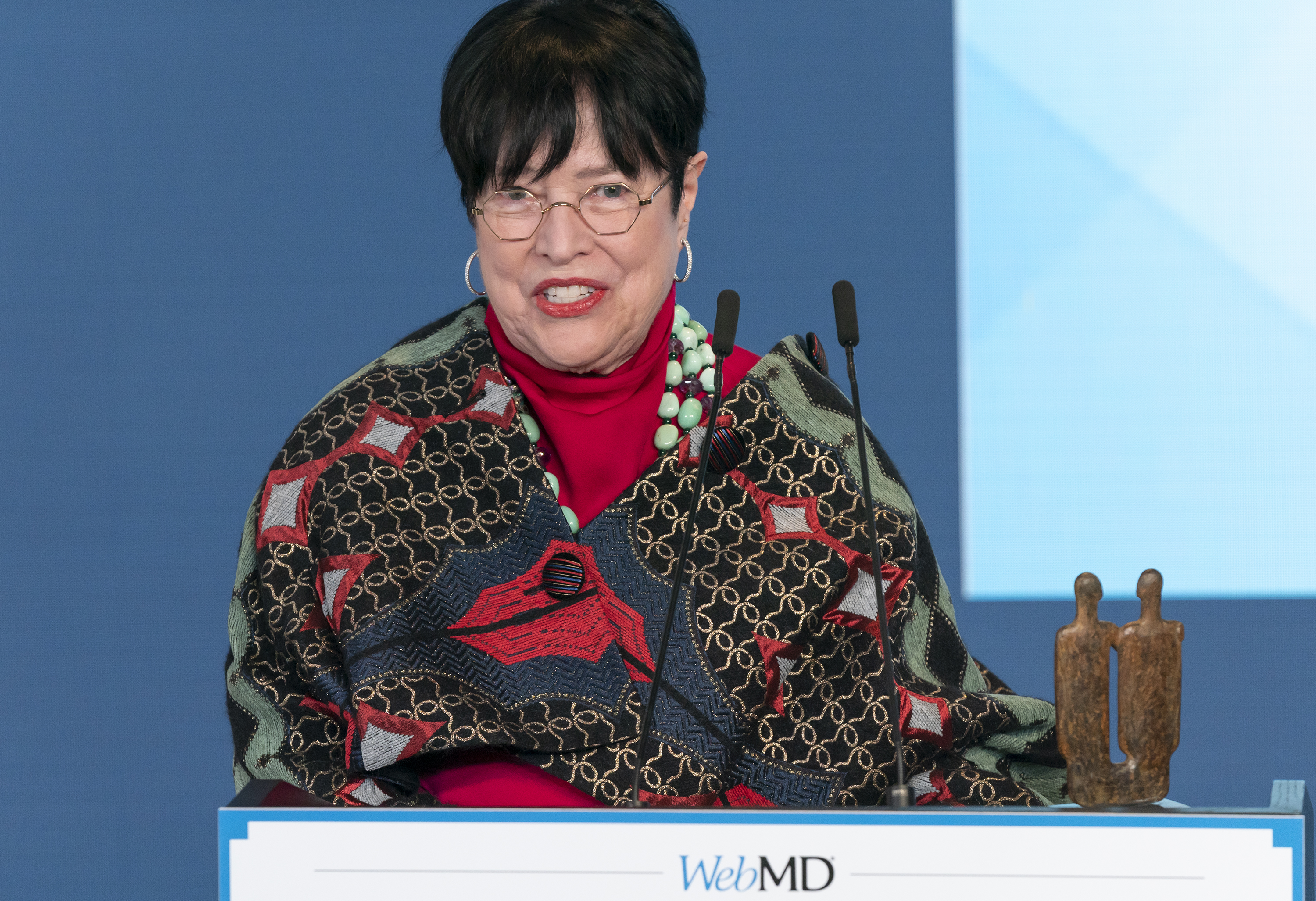 Kathy Bates speaking at the WebMD Health Hero Awards in New York on January 15, 2019 | Source: Getty Images