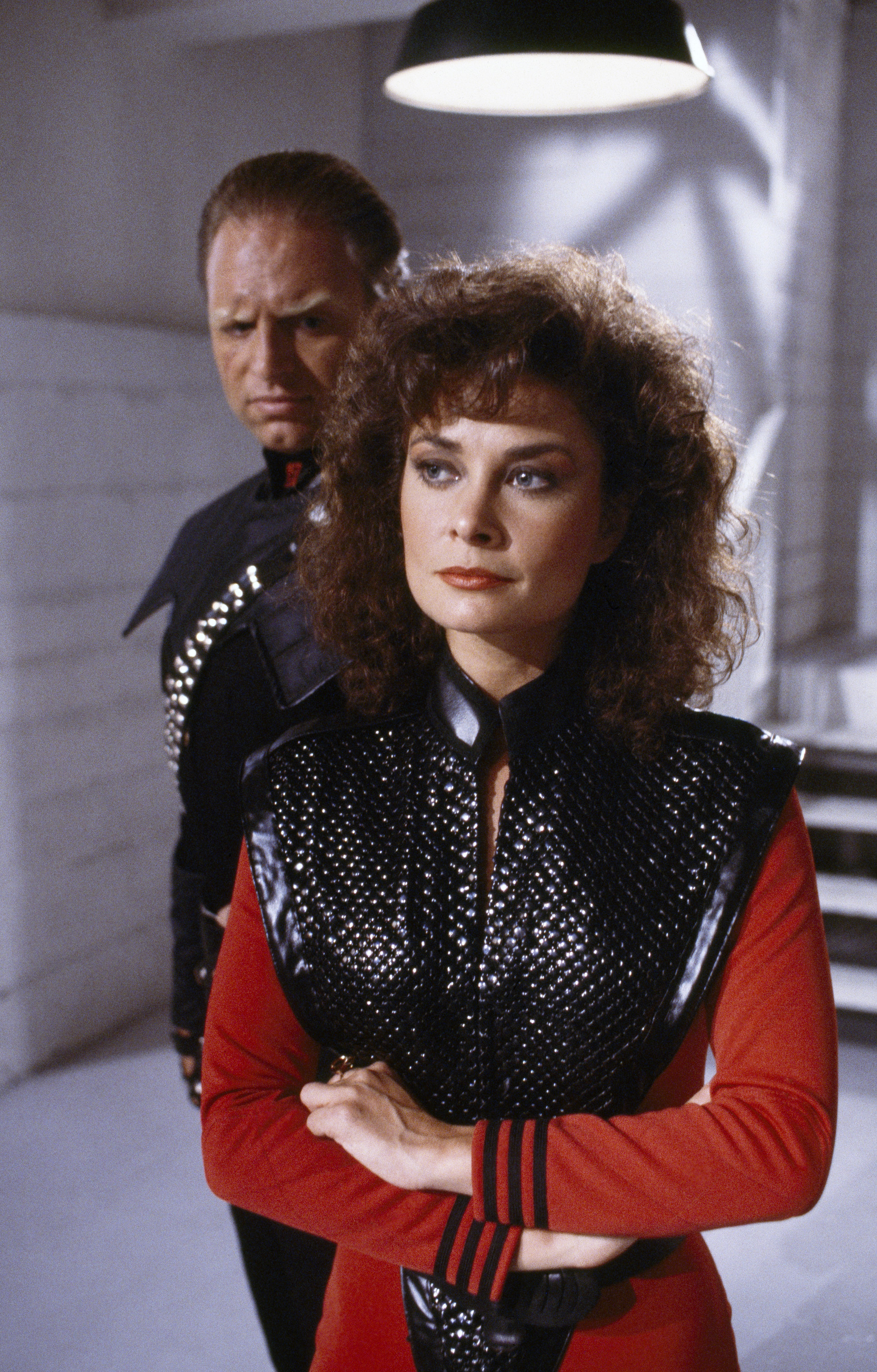 Actor Thomas Callaway as Klaus and Jane Badler as Diana during an episode of 'V,' aired in 1984. | Source: Getty Images