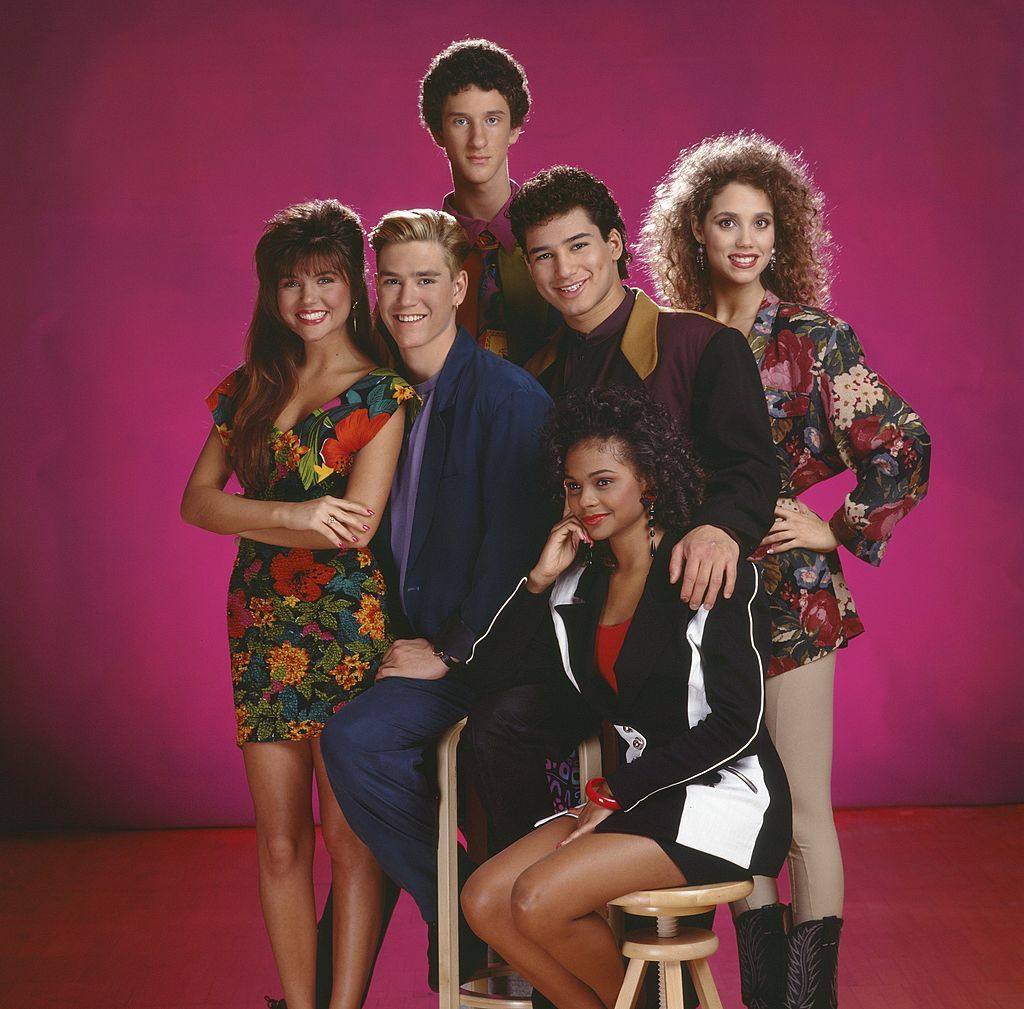 Dustin Diamond, Tiffani Thiessen, Mark-Paul Gosselaar, Mario Lopez, Elizabeth Berkley, and Lark Voorhies on season 3 of "Saved by the Bell" on March 16, 1991 | Photo: Chris Haston/NBCU Photo Bank/Getty Images