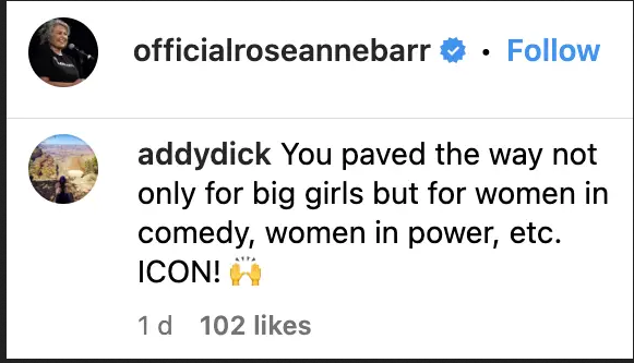A fan applauds Roseanne Barr | Source: officialroseannebarr