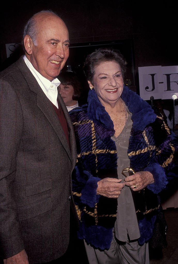 Reiner and wife Estelle Reiner attend Sterling Awards Gala on November 2, 1991 | Photo: Getty Images