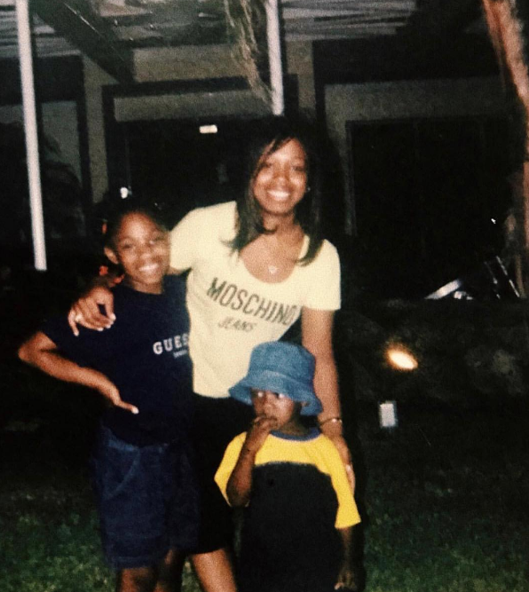Throwback photo of Shanika Thompson and her kids, including Marquise Jackson, from a post dated August 9, 2018 | Source: Instagram/shaniqua_tompkins