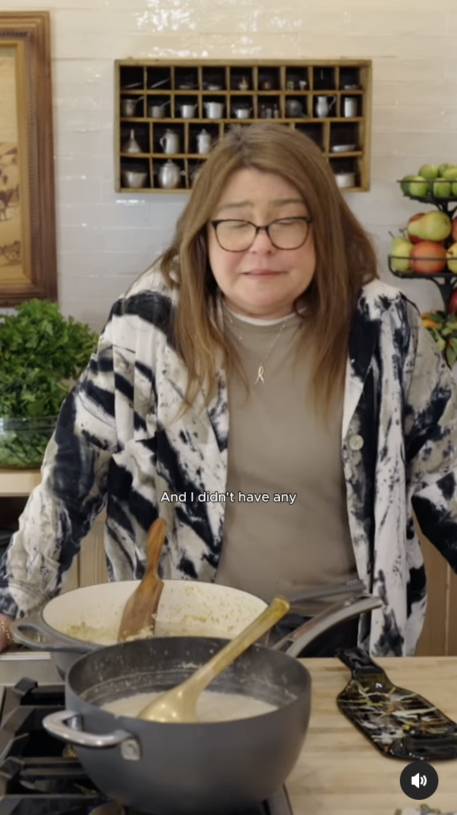 Rachael Ray is seen in a video, shared on May 11, 2025 | Source: Instagram/rachaelray