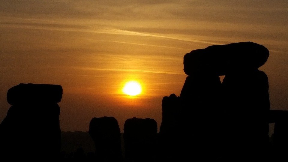 Solsticio de verano visto desde Stonehenge, en Wiltshire, Inglaterra. | Imagen: Max Pixel