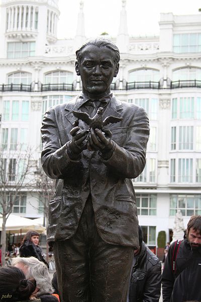 Monumento A Federico Garcia Lorca.| Fuente: commons.wikimedia.org Monumento A Federico Garcia Lorca.| Fuente: commons.wikimedia.org