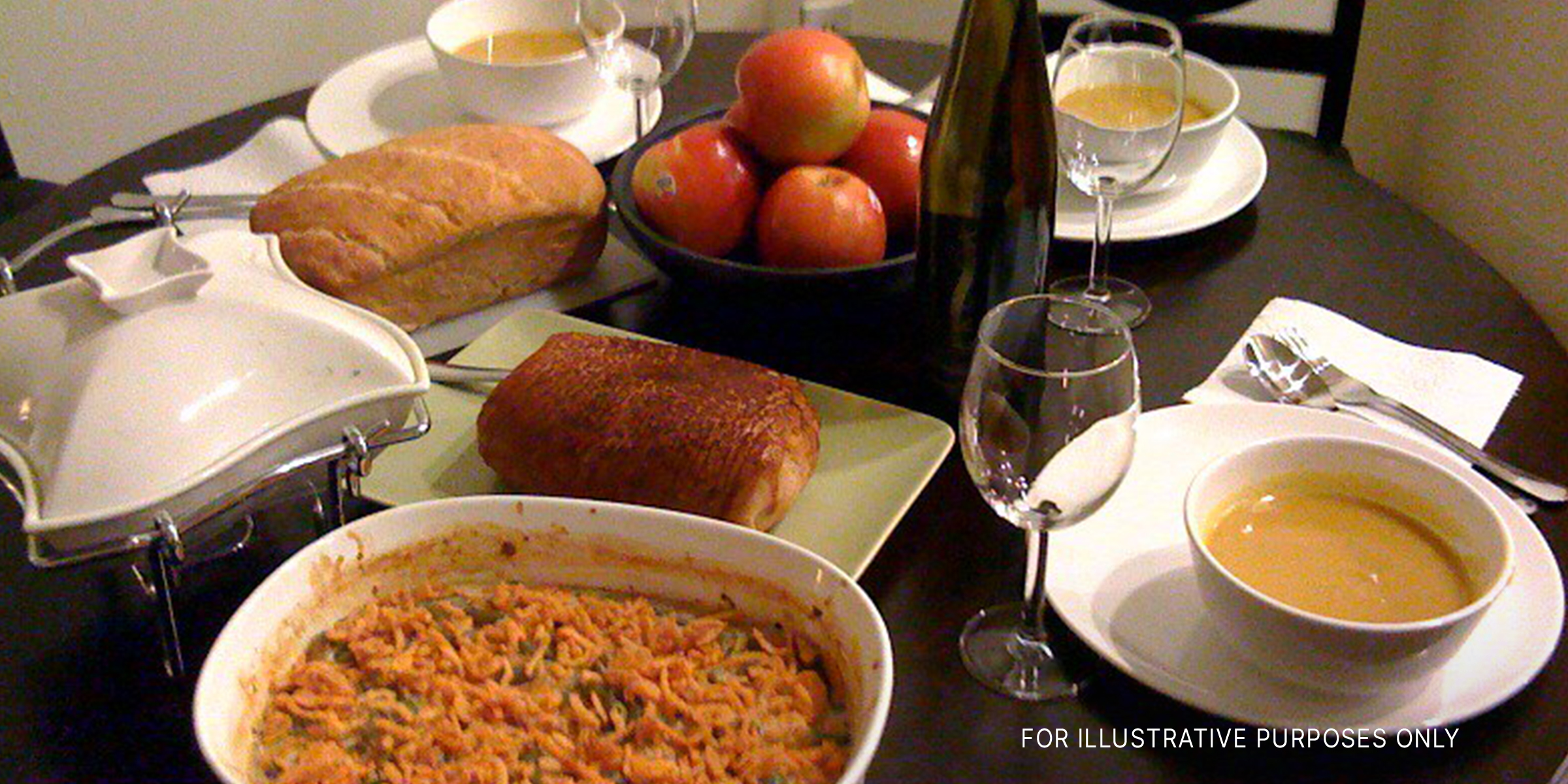 A Thanksgiving dinner | flickr.com/flyingroc/CC BY 2.0