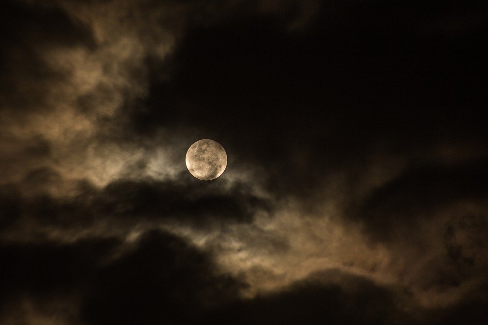 La luna nueva. | Imagen: Pixabay La luna nueva. | Imagen: Pixabay