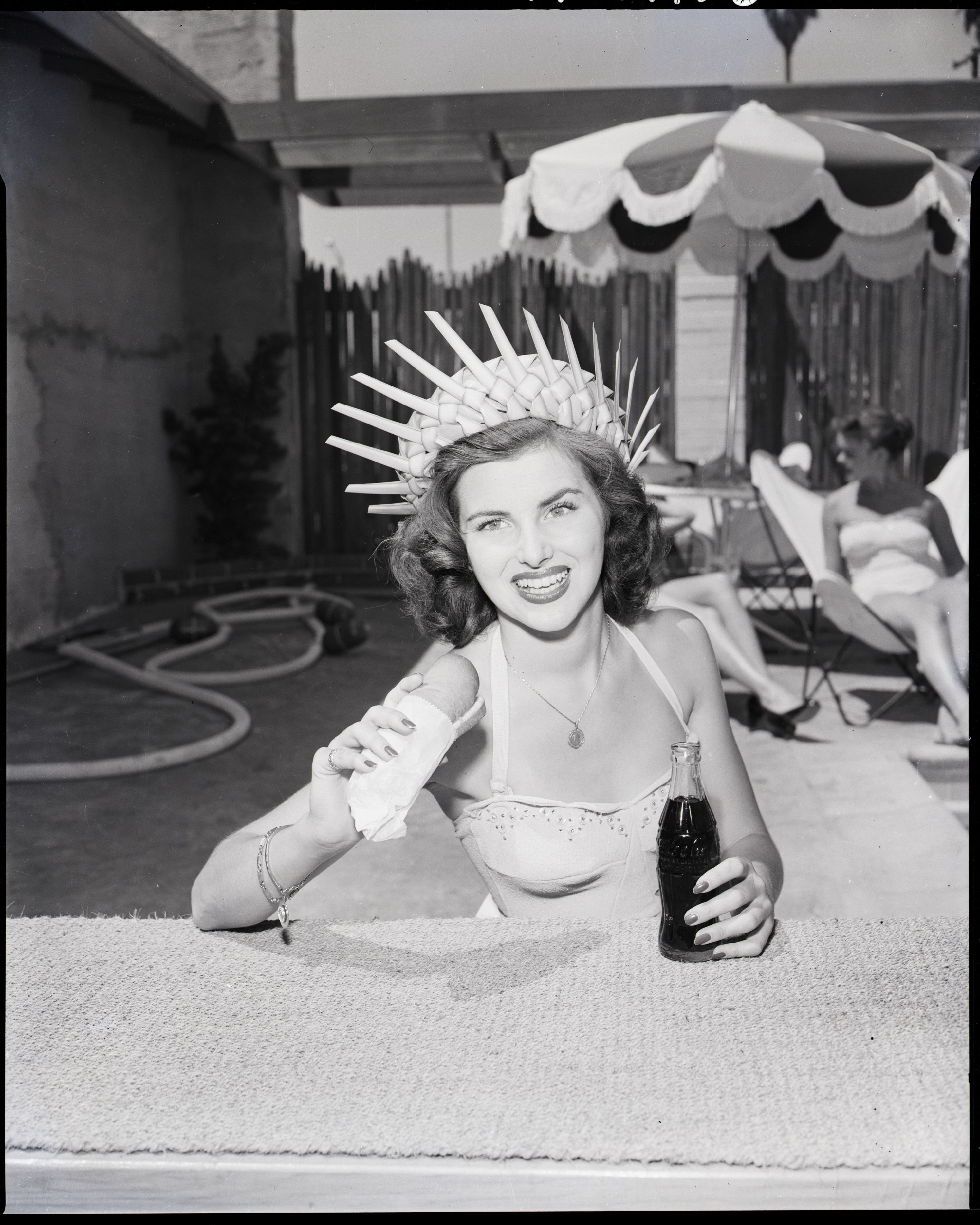 Christiane Martel, fille d'un exploitant de théâtre parisien, a participé au concours "Miss Univers". | Photo : Getty Images