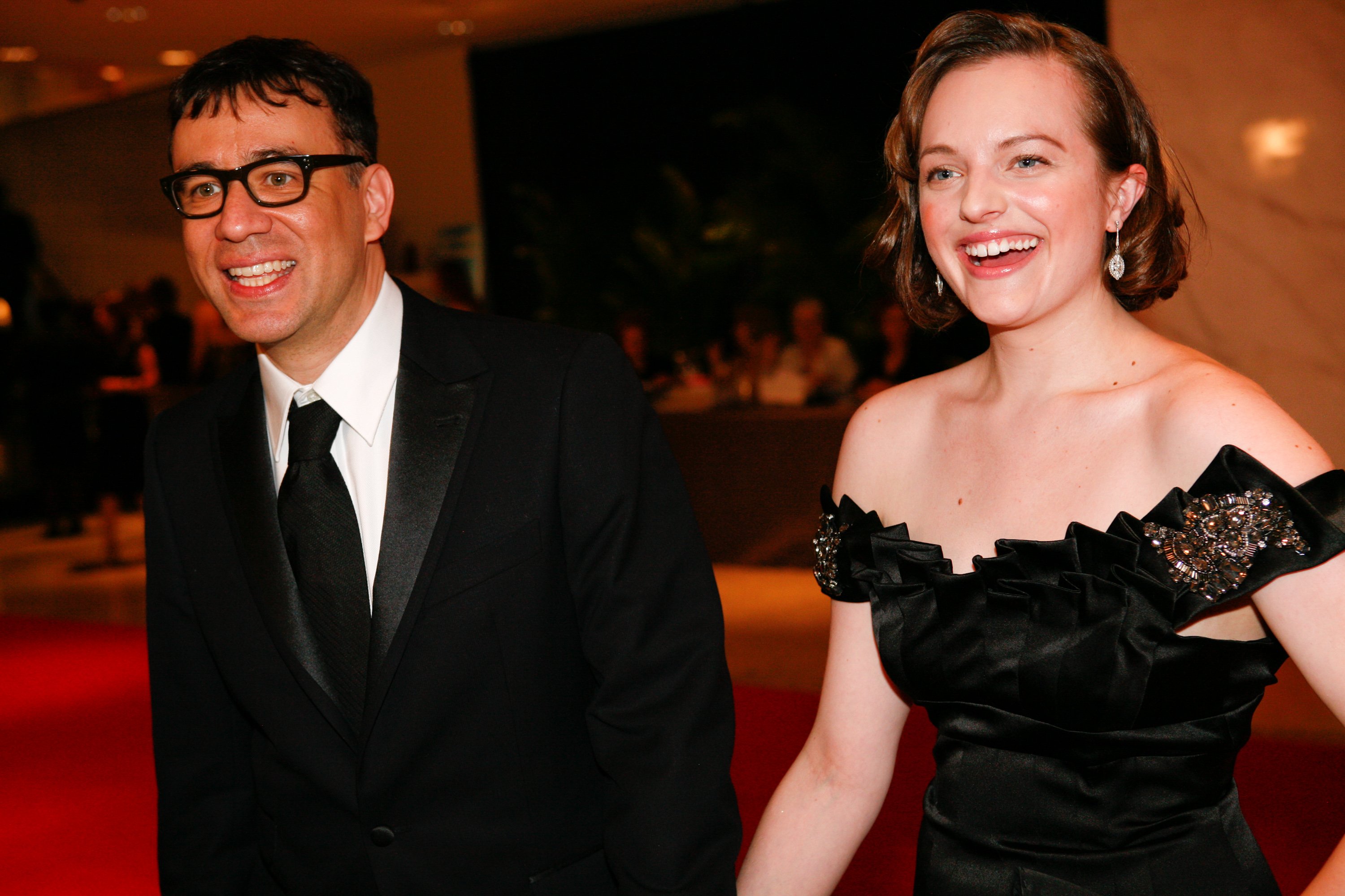 Fred Armisen and Elisabeth Moss at the White House Correspondents' Association dinner on May 1, 2010, in Washington, DC. I Source: Getty Images