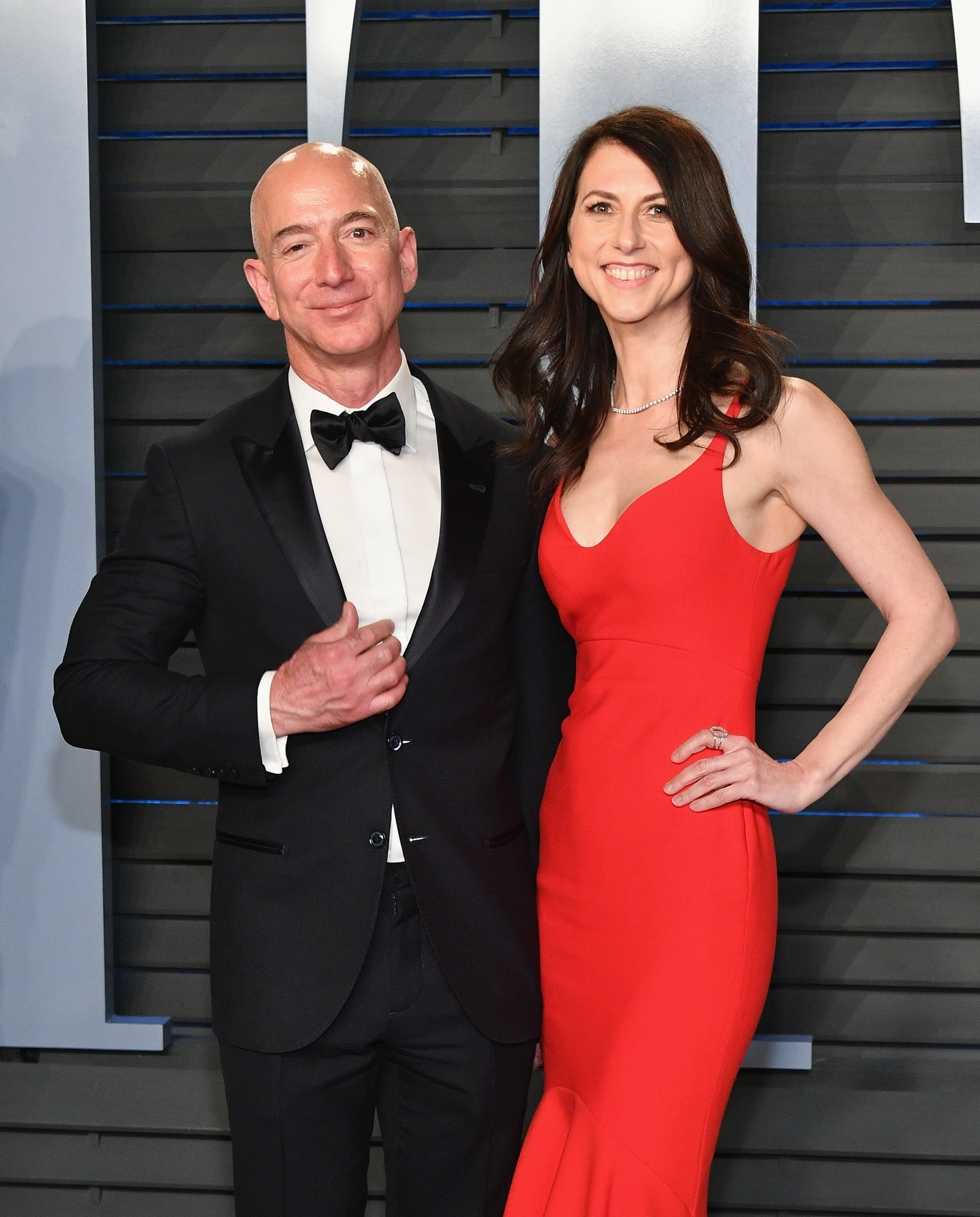 Jeff Bezos and MacKenzie Scott attend the Vanity Fair Oscar Party on March 4, 2018, in Beverly Hills, California. | Source: Getty Images