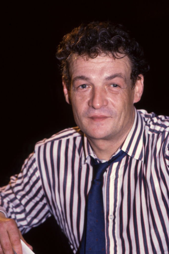 Philippe Léotard lors du tournage du film 'Tangos, l'exil de Gardel' réalisé par Fernado Solanas à Paris en mars 1985, France. | Photo : Getty Images