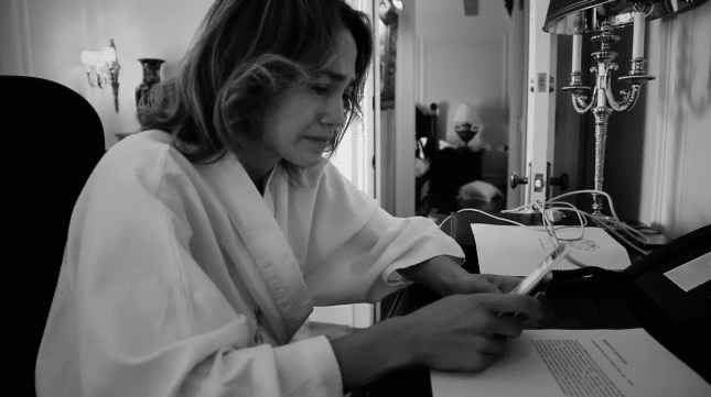 Jennifer Lopez during her documentary "Dance Again" released in 2013 | Photo: YouTube/Trailblazers