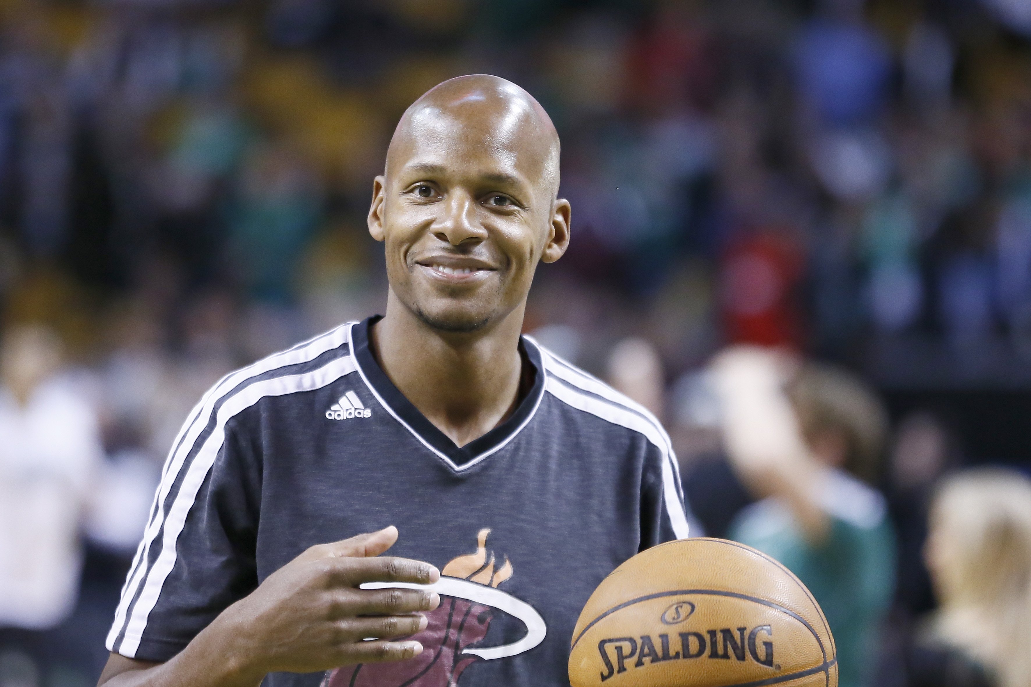  Ray Allen warming up before a Miami Heat game against the Boston Celtics at TD Garden on March 18, 2013 in Boston, Massachusetts. |Source: Getty Images