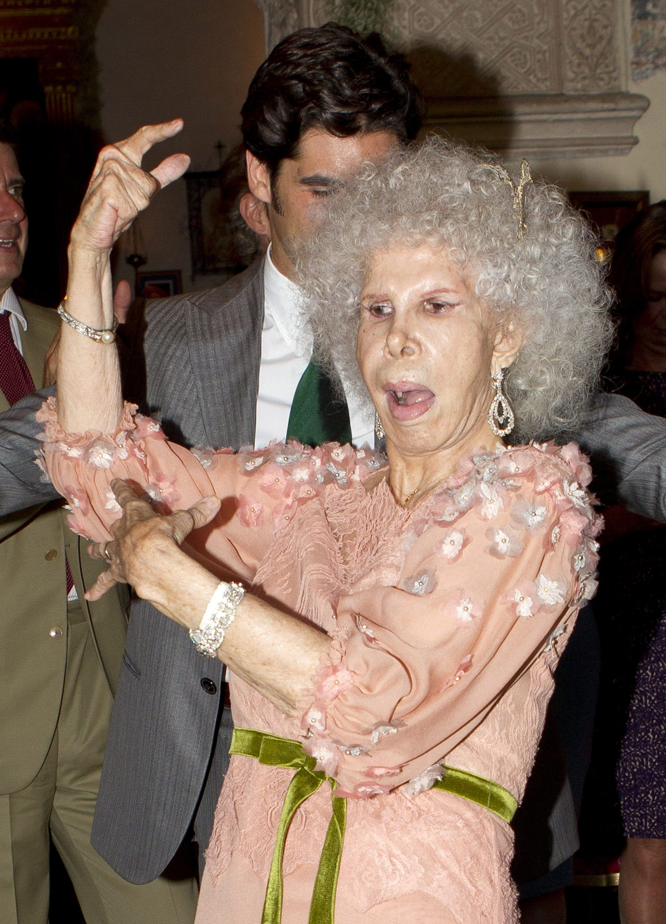 The Duchess of Alba, Maria del Rosario Cayetana Fitz-James-Stuart dancing at her wedding in Seville, Spain on October 5, 2011 | Source: Getty Images