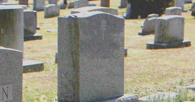 Varias tumbas en un cementerio. | Foto: Shutterstock
