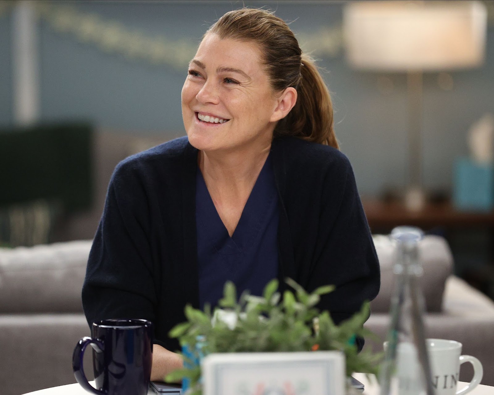 Ellen Pompeo photographed as Meredith Grey while filming "Grey's Anatomy" on November 10, 2021. | Source: Getty Images