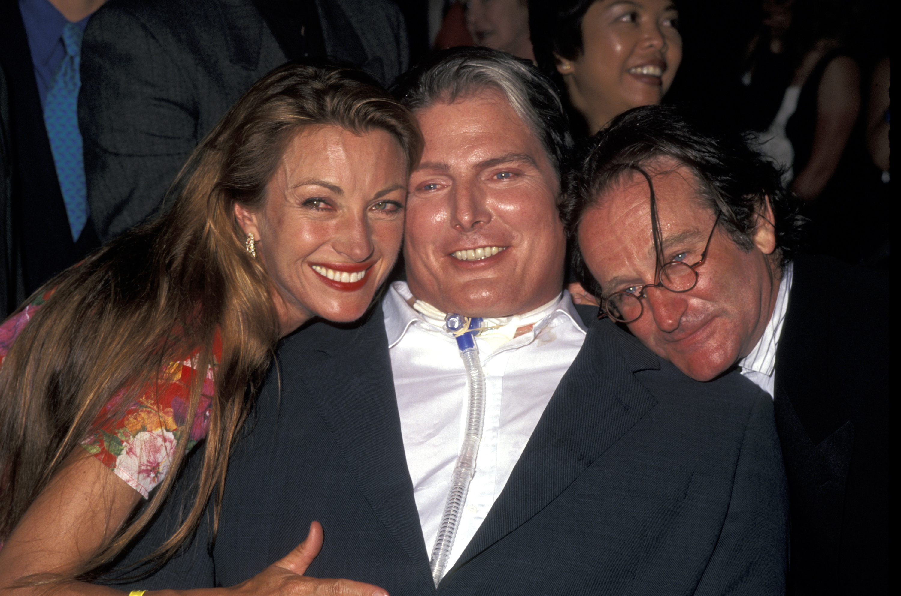 Jane Seymour, Christopher Reeve, and Robin Williams at Invitational Awards Dinner, 1997. | Source: Getty Images