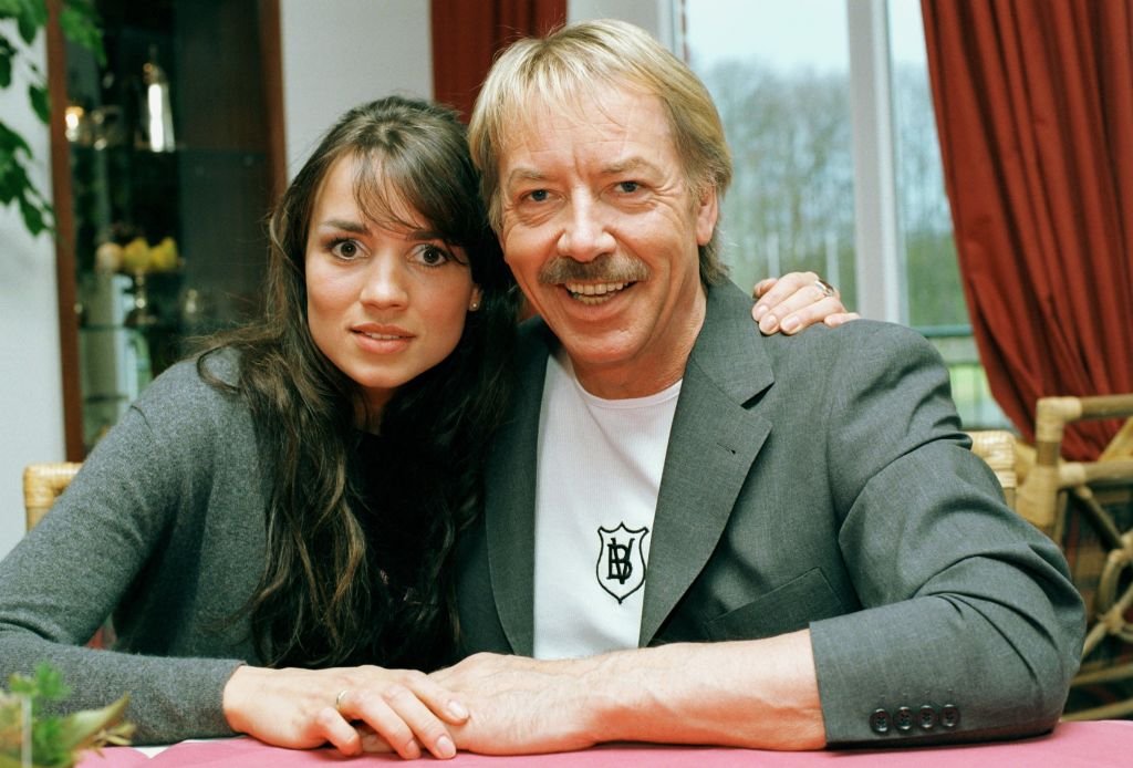 Entertainer, Sänger, Gottlieb Wendehals mit Ehefrau Susanne Buck | Quelle: Getty Images