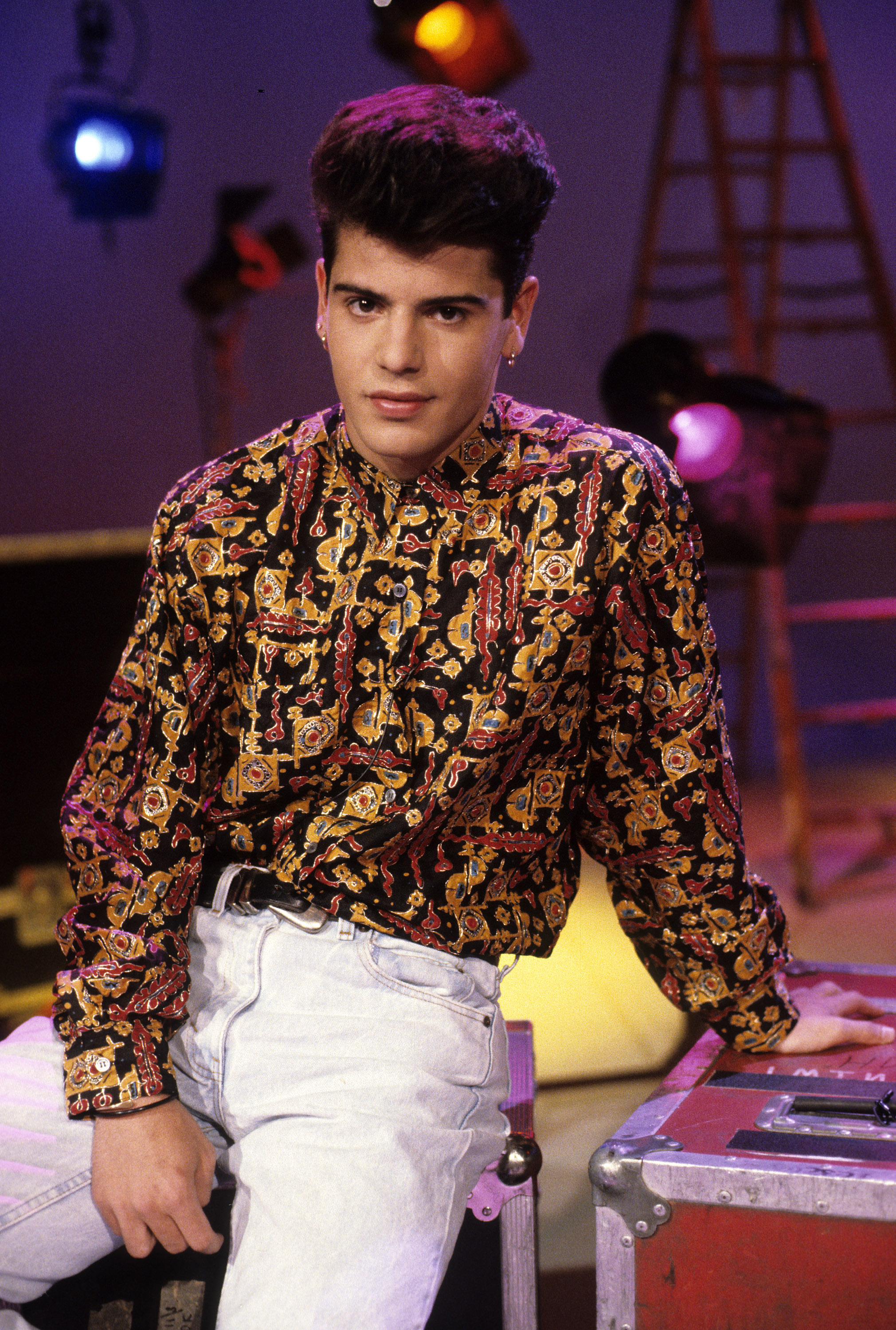 Jordan Knight posing during a photoshoot circa 1989. | Source: Getty Images