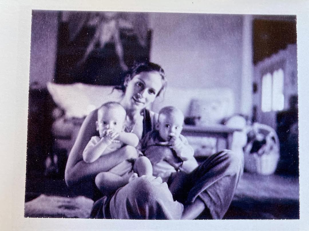 Julia Roberts with her twin sons from a post dated November 28, 2023. | Source: Instagram/juliaroberts