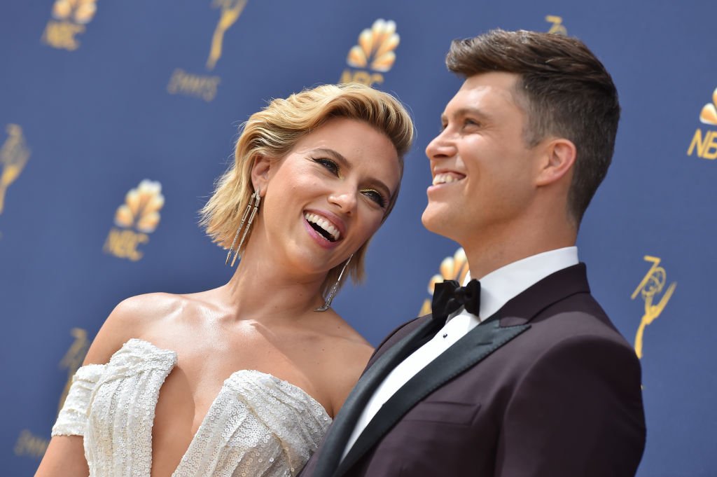 Scarlett Johansson et son époux Colin Jost | Photo : Getty Images