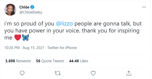 Chloe Bailey comforts Lizzo after the online bullying | Source: Twitter/@chloe Bailey
