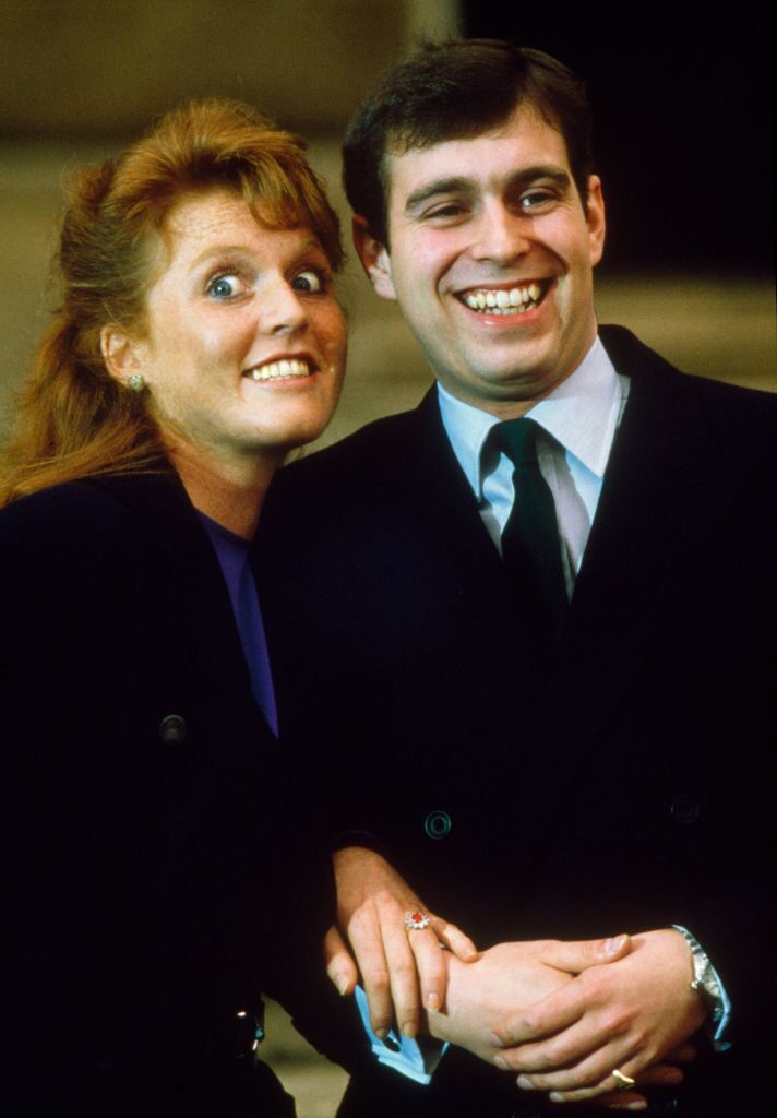 Prince Andrew, le duc d'York et Sarah Ferguson après leur mariage | Getty Images / Global Images ukrainien Prince Andrew, le duc d'York et Sarah Ferguson après leur mariage | Getty Images / Global Images ukrainien