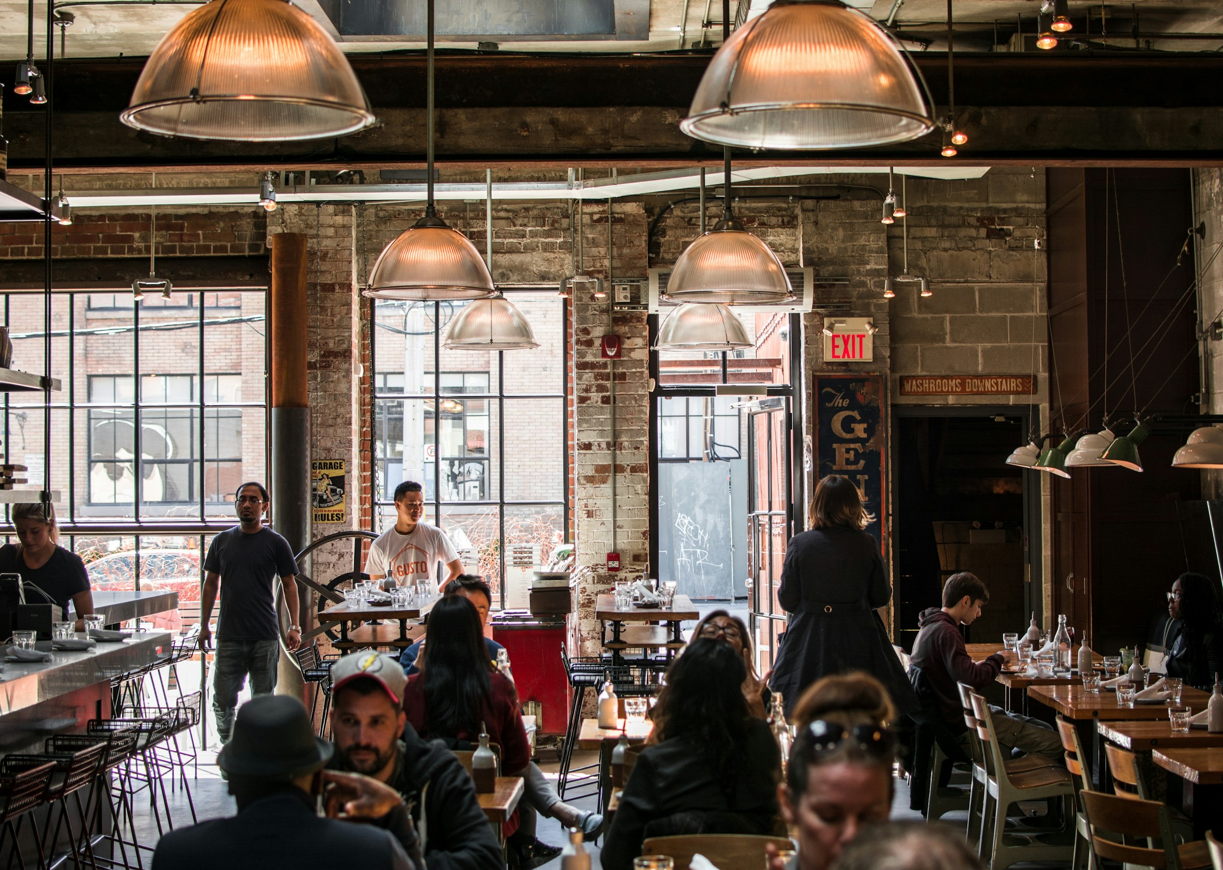 A bustling coffee shop | Source: Unsplash