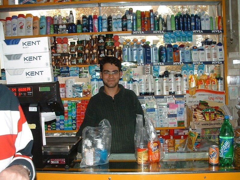 Store Clerk | Photo: Flickr