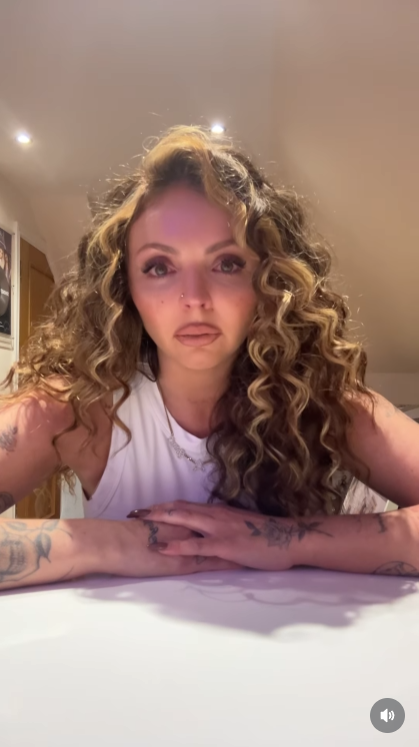 With her voice trembling, Nelson pleads for mandatory heel-prick testing at birth, hoping her family's pain can pave the way for earlier diagnoses and brighter futures for babies born with SMA Type 1. | Source: Instagram/jesynelson