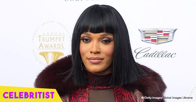 Joseline Hernandez puts curves on display in mini tennis outfit