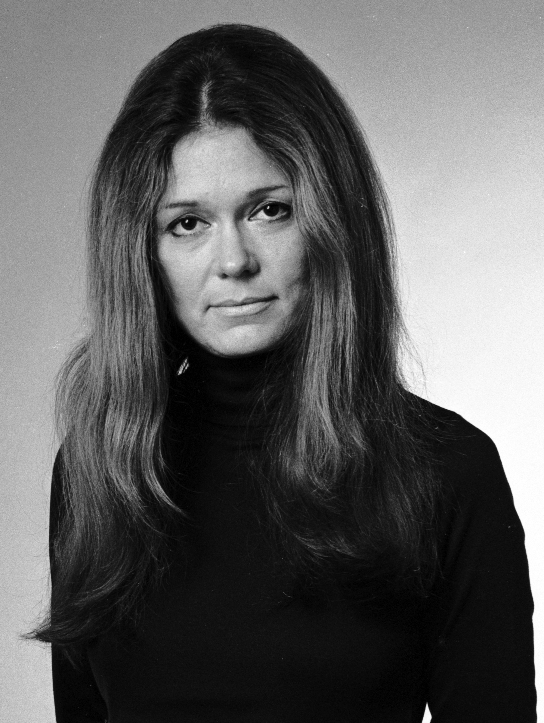 Feminist and author Gloria Steinem photographed in October 1975 | Source: Getty Images