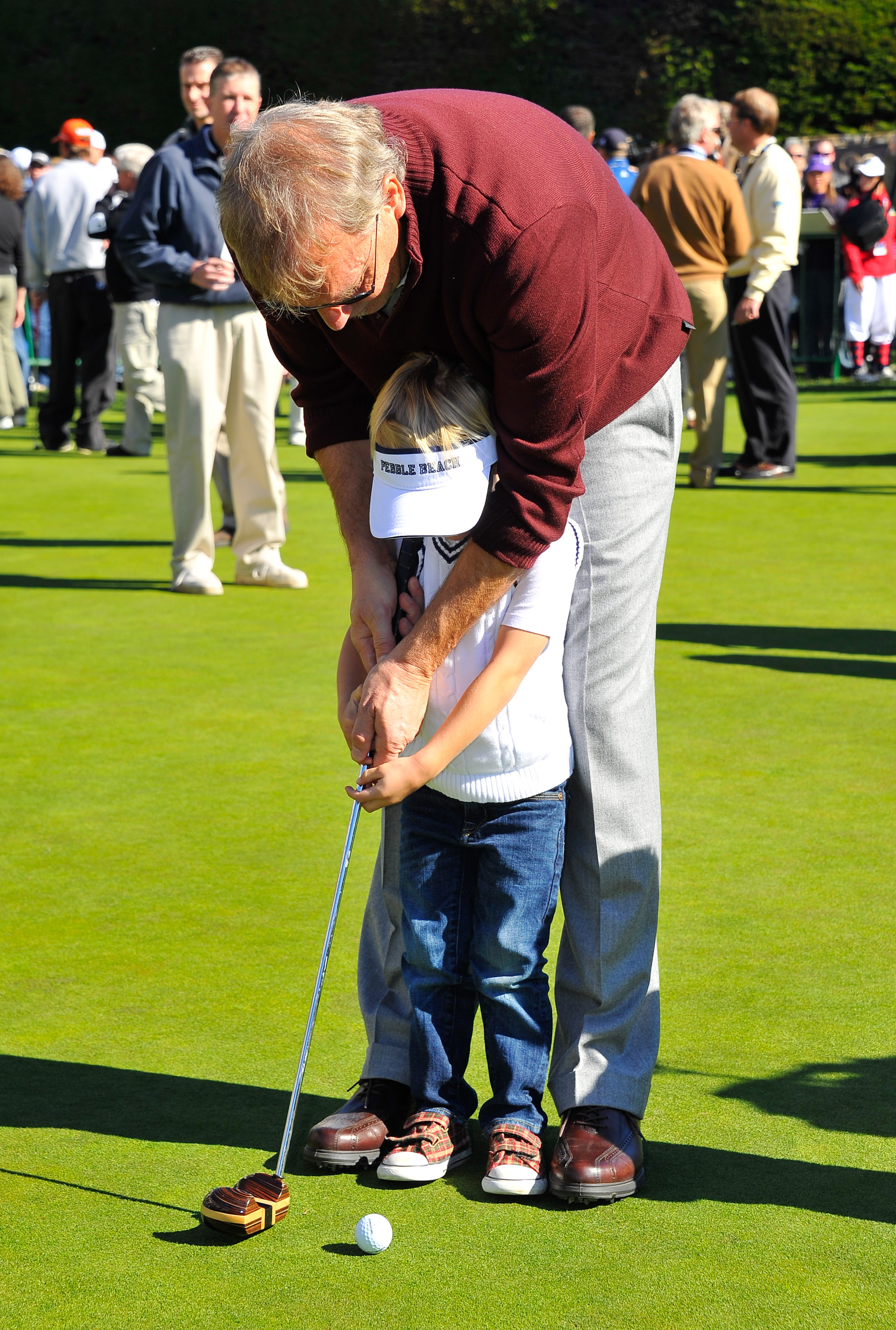 Kevin Costner plays golf with his son in the AT&T Pebble Beach National Pro-Am at Pebble Beach Golf Links on February 9, 2011, in Pebble Beach, California | Source: Getty Images