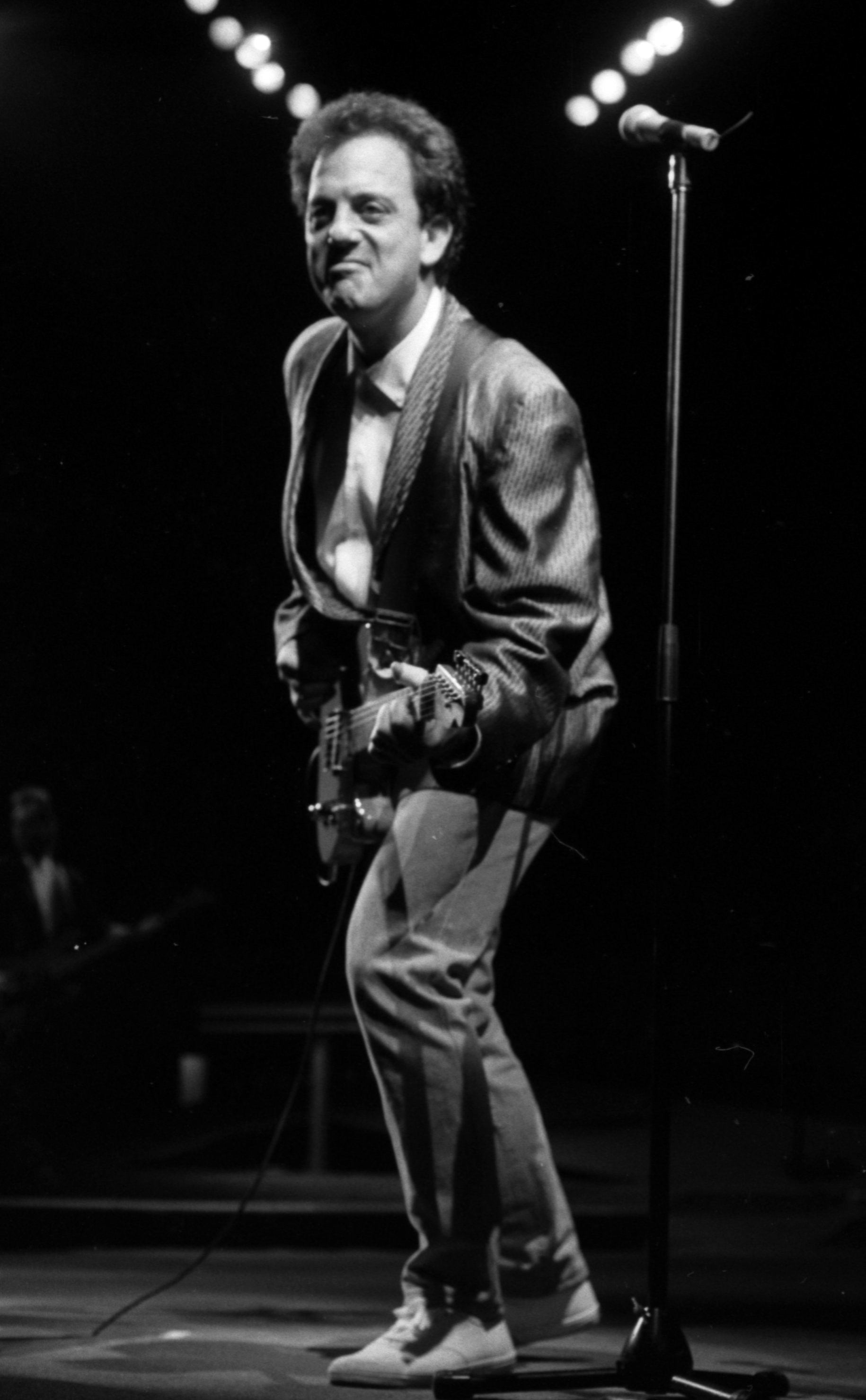 Billy Joel in concert at Madison Square Garden on October 17, 1986 | Source: Getty Images