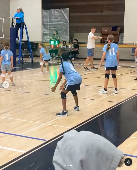 Zhuri James standing alongside fellow players during one of her games. | Source: Instagram/kingjames