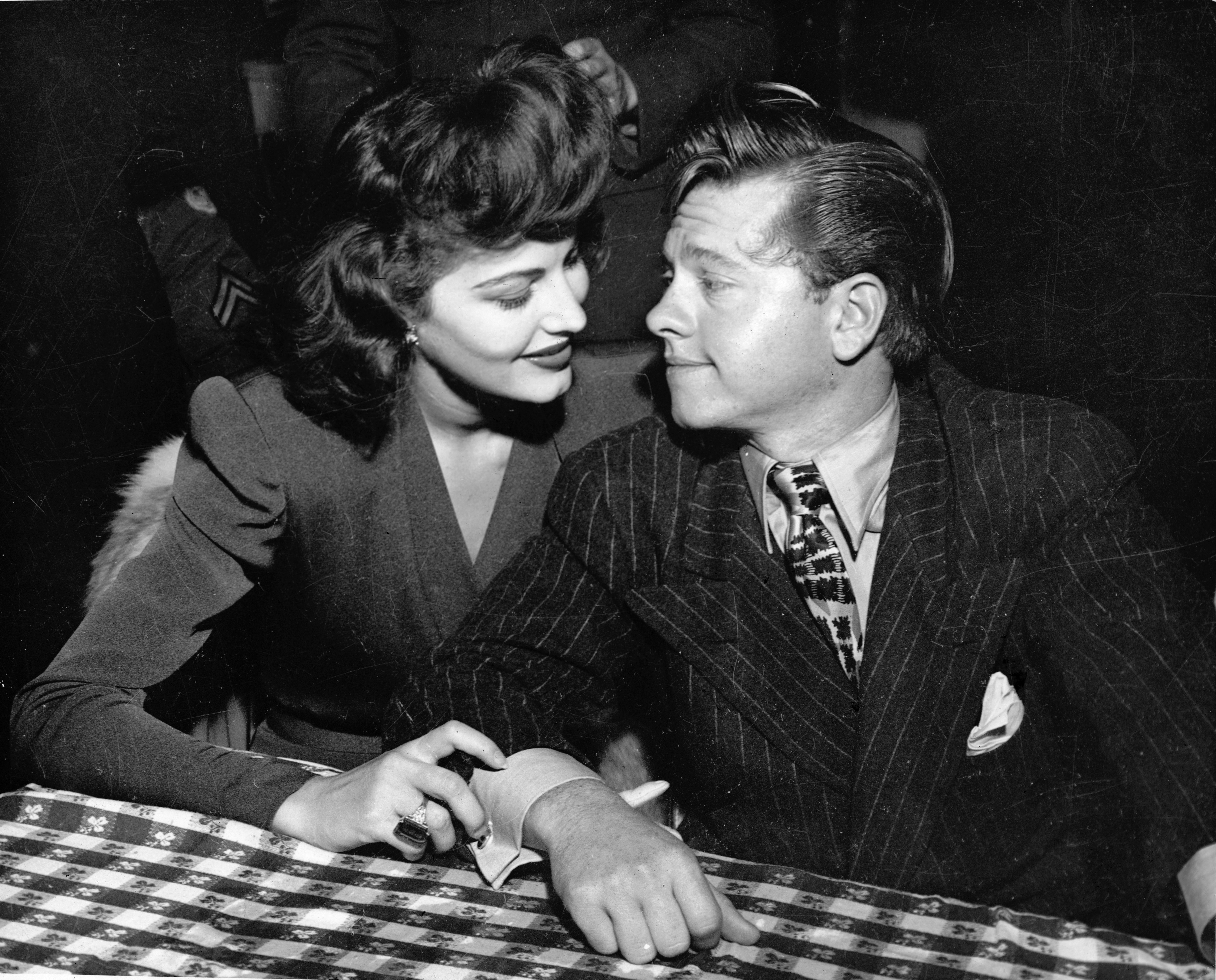 Mickey Rooney and Ava Gardner, circa 1943. | Source: Getty Images