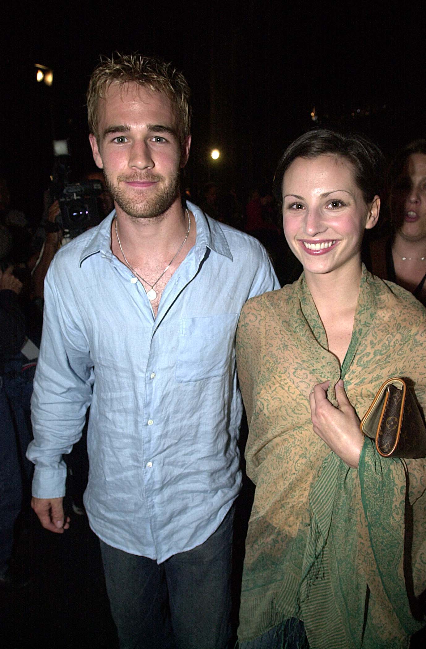 James Van Der Beek and Heather McComb attend the Vespa Scooter Party on June 24, 2000 | Source: Getty Images