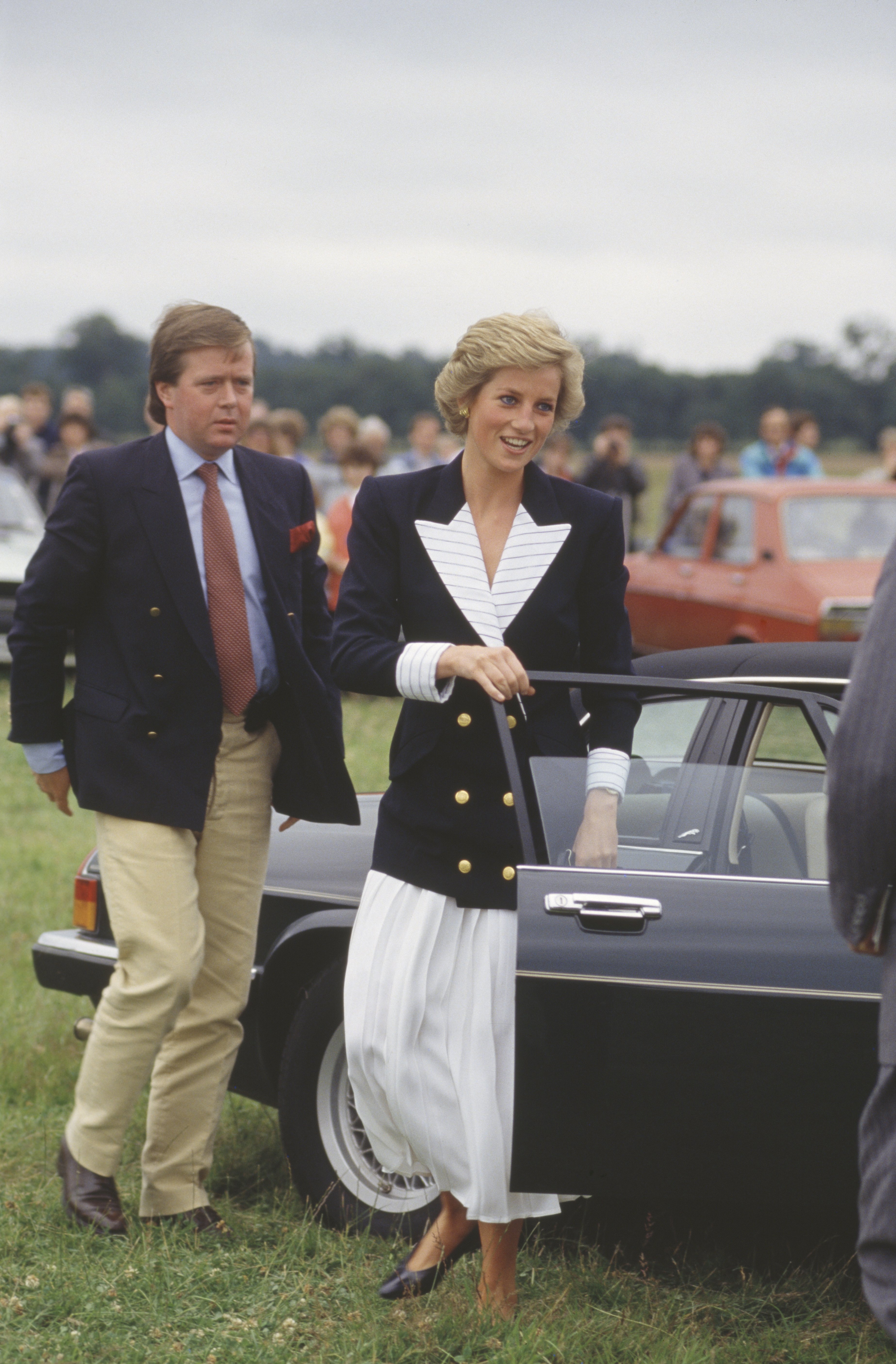 Ken Wharfe and Princess Diana at Windsor Great Park in Windsor, Berkshire, England, on July 10, 1988 | Source: Getty Images