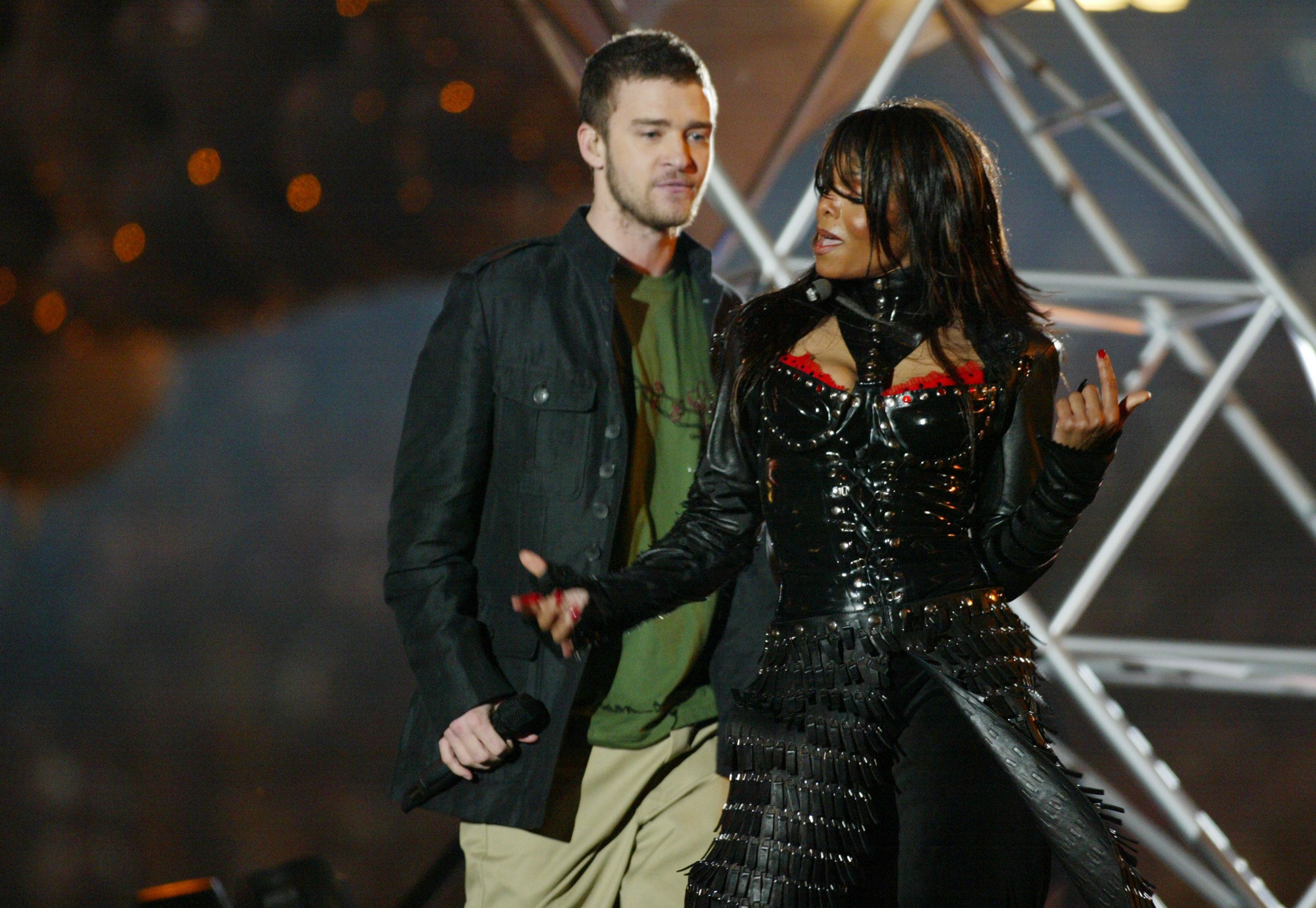 Justin Timberlake and Janet Jackson at the Super Bowl XXXVIII halftime show in Houston, Texas | Source: Getty Images
