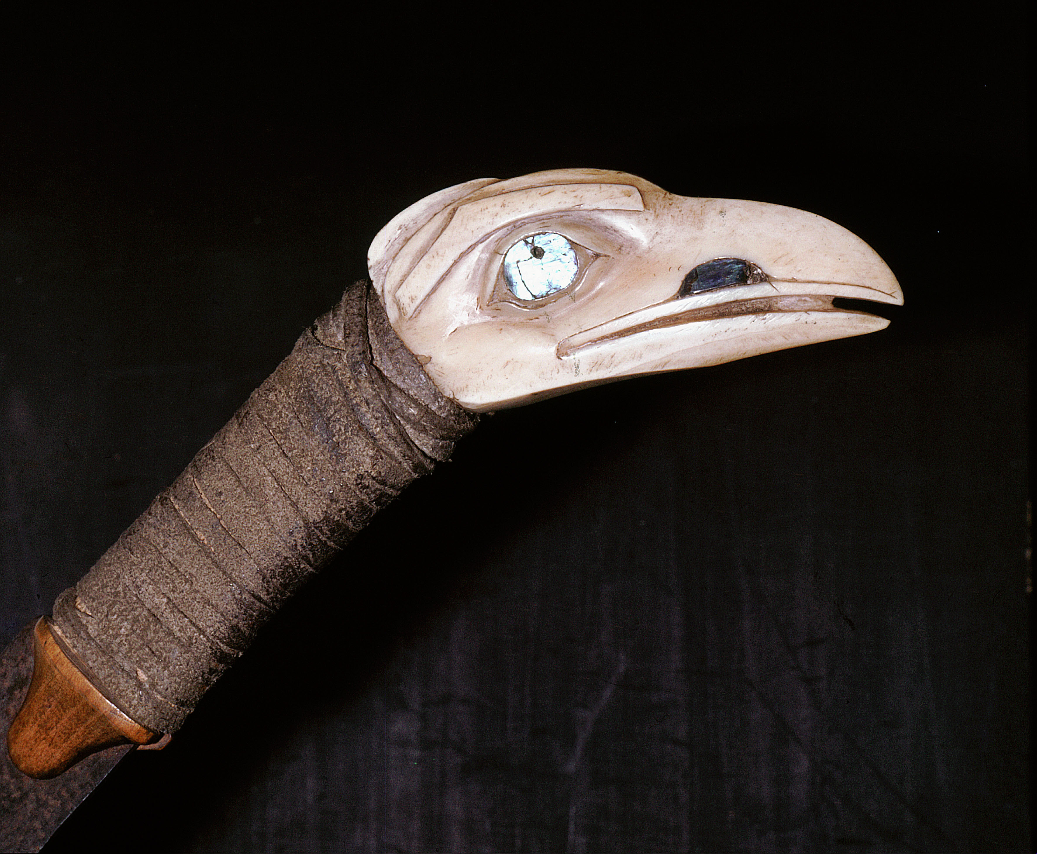 19th Century Haida knife hilt from the Northwest Coast of America depicting a raven. | Source: Getty Images