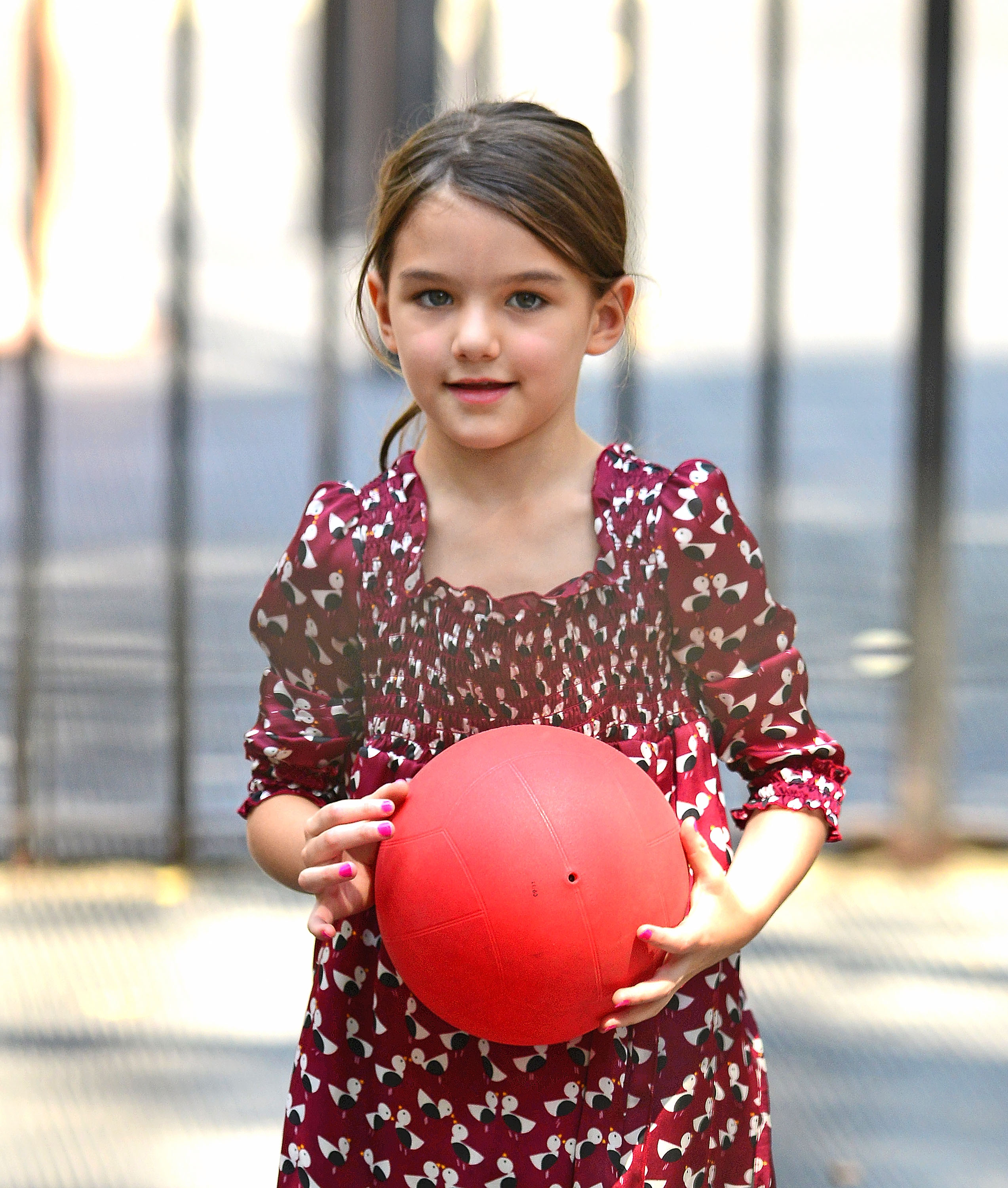 Suri Cruise plays in Bleecker Playground on August 25, 2012 in New York City. | Source: Getty Images