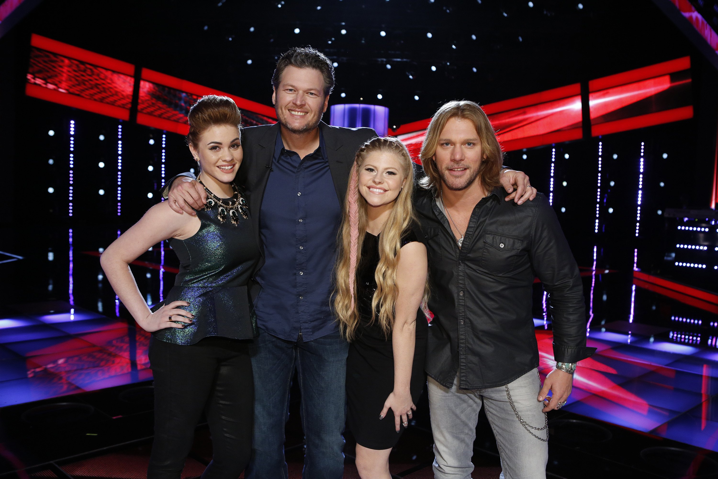 Picture of Reagan James, Blake Shelton, Jessie Pitts, Craig Wayne Boyd on an episode of "The Voice"  |  Source: Getty Images