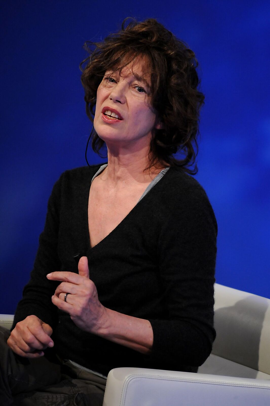 Jane Birkin entrain de chanter. | Photo : Getty Images