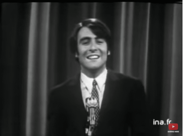Source : Michel Delpech "Chez Laurette" | Youtube / INA Chansons Source : Michel Delpech "Chez Laurette" | Youtube / INA Chansons