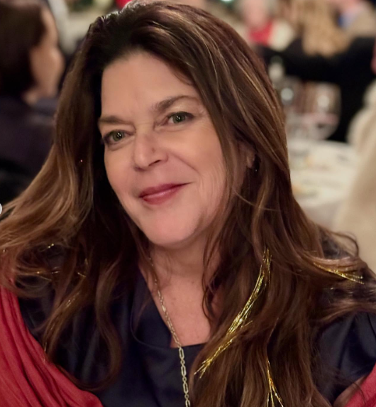 Savannah Guthrie's sister, Annie Guthie from a post dated December 21, 2024 | Source:  | Source: Instagram/savannahguthrie