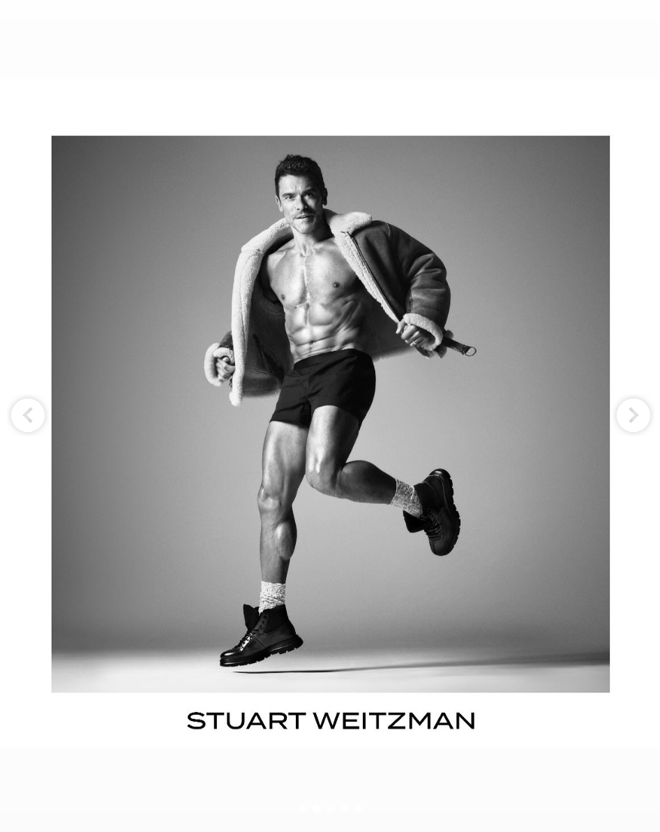 Mark Consuelos is seen in a modeling shoot for Stuart Weitzman, dated November 23, 2024 | Source: Instagram/kellyripa